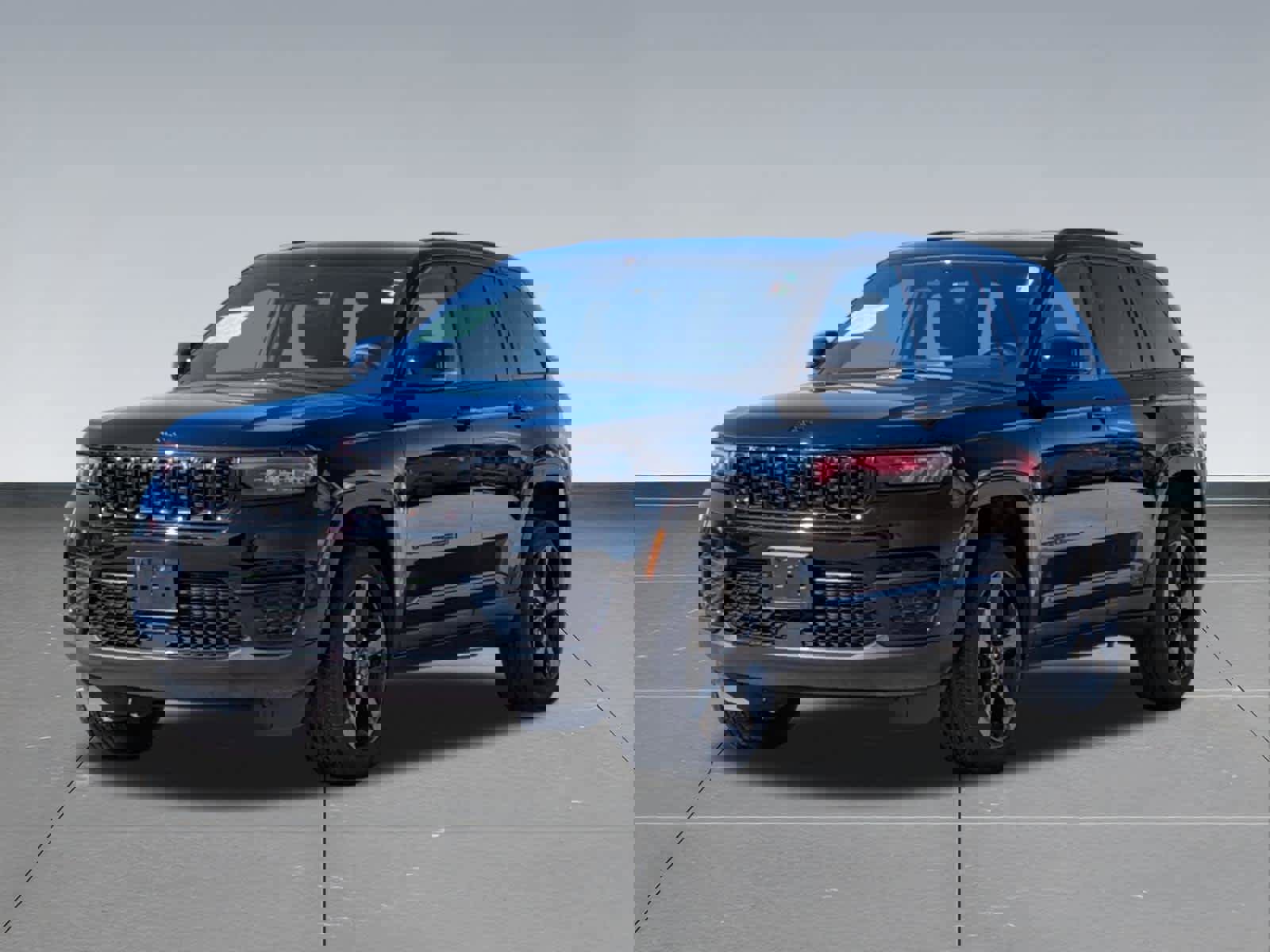 Used 2023 Jeep Grand Cherokee Altitude image 9