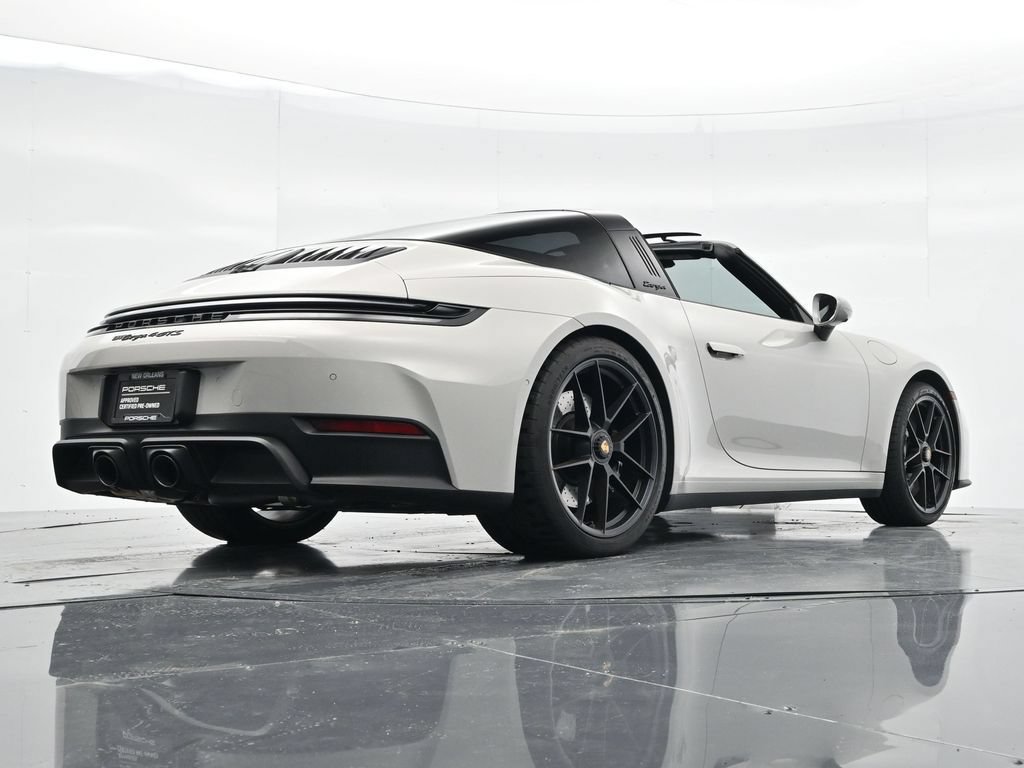 Certified 2025 Porsche 911 Targa 4 GTS AWD/4WD image 32