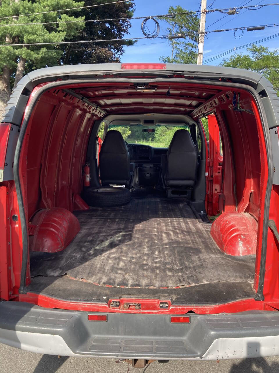 Used 2001 Chevrolet Express 1500 image 5