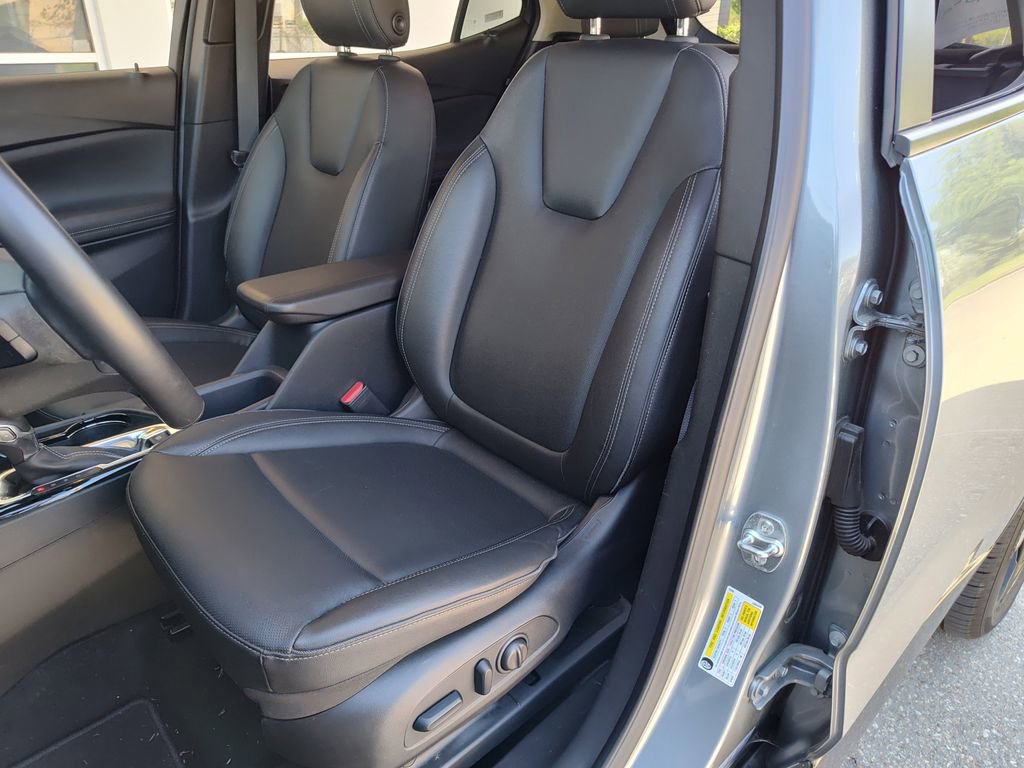 Used 2024 Buick Encore GX Sport Touring w/ Comfort Package image 21