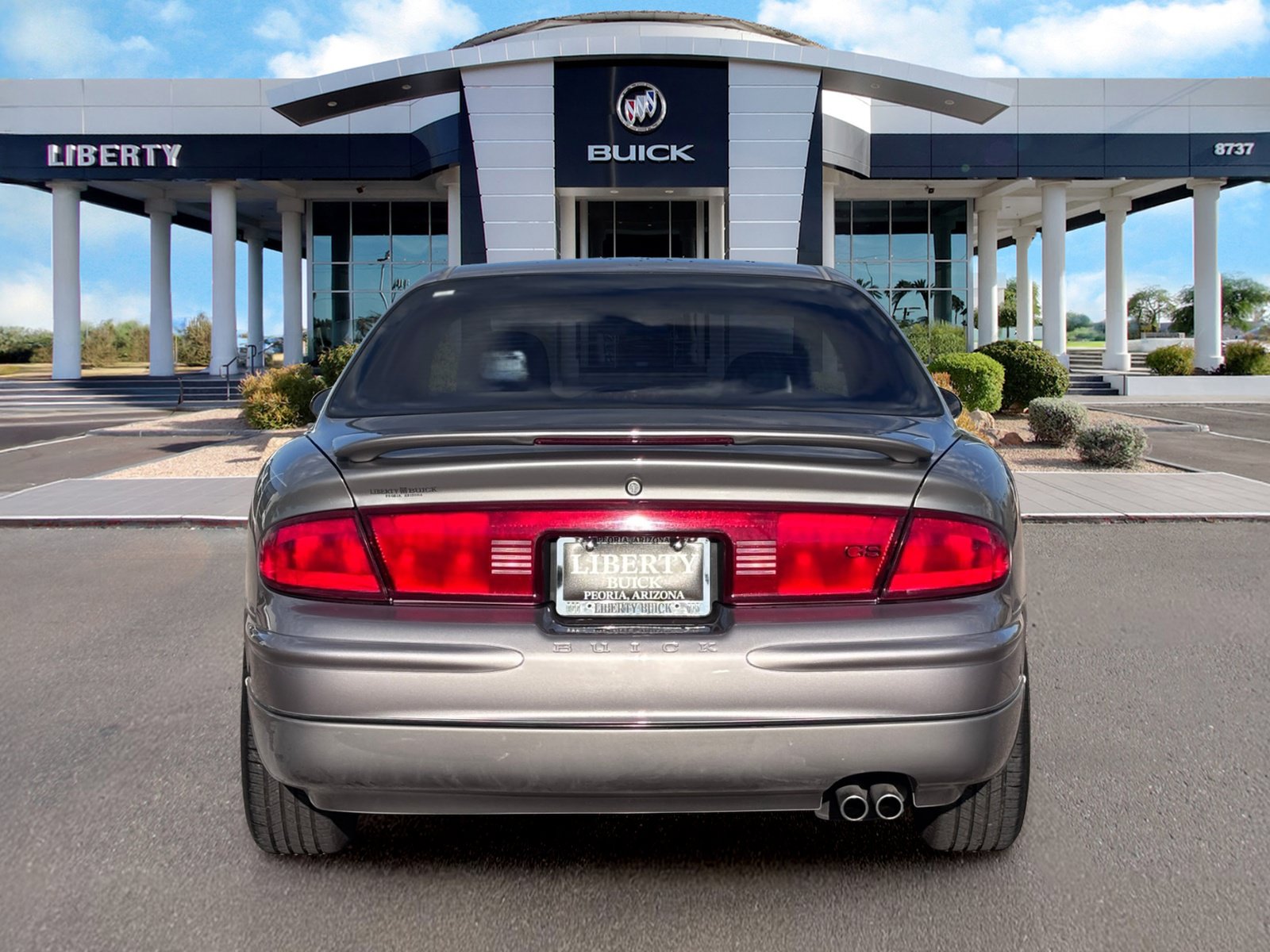 Used 1998 Buick Regal GS FWD image 5