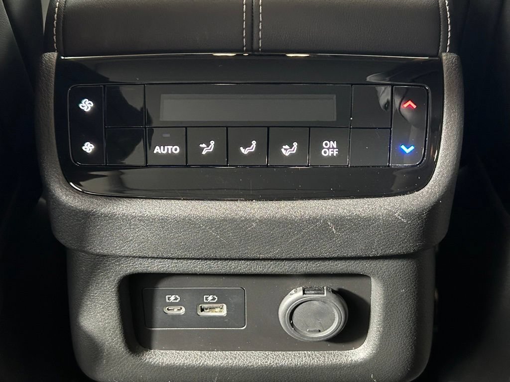 Used 2024 INFINITI QX60 Luxe AWD/4WD image 19