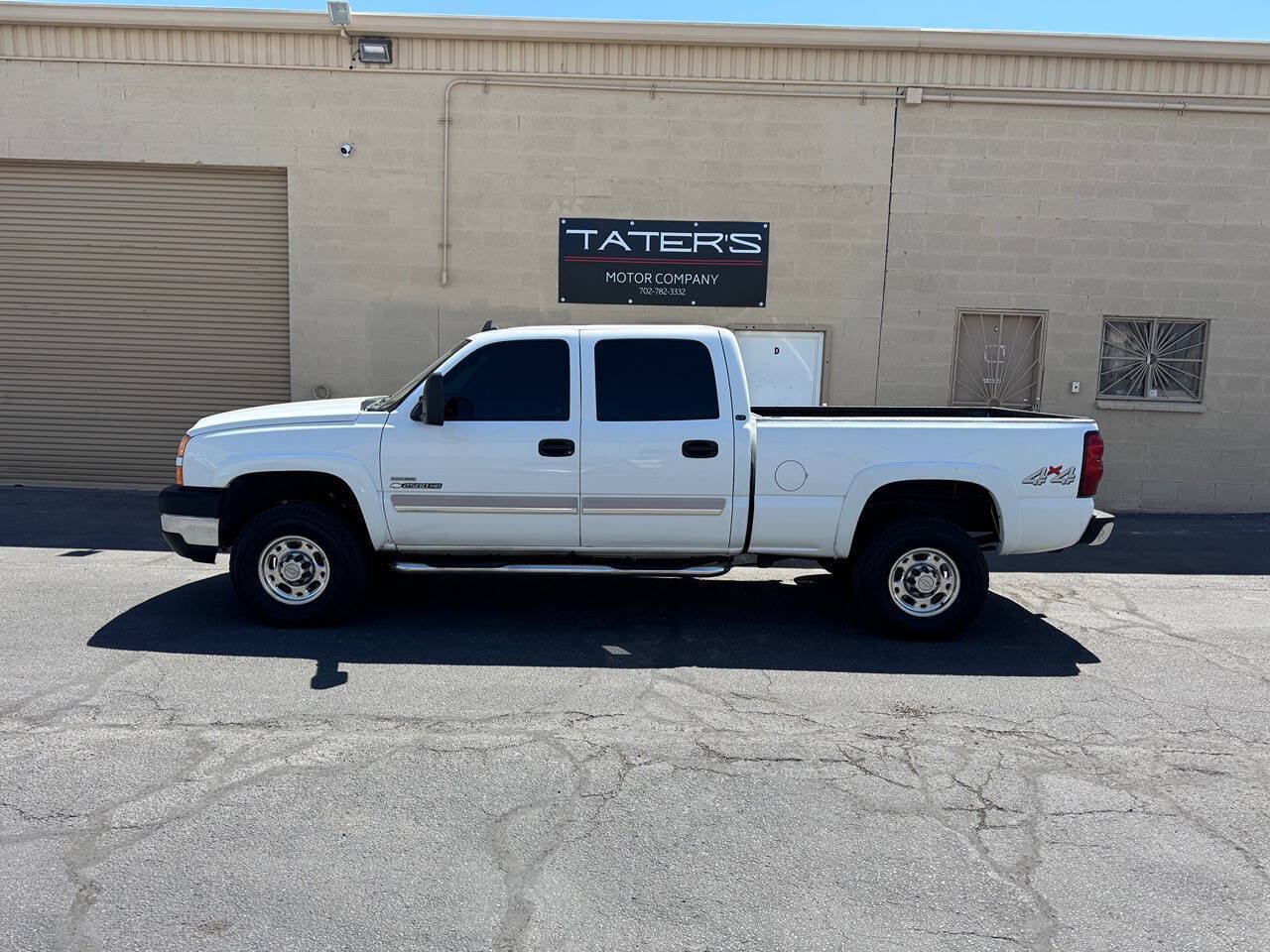Used 2007 Chevrolet Silverado 2500 LT w/ Heavy-Duty Power Package AWD/4WD image 6