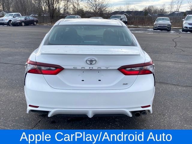 Used 2023 Toyota Camry SE FWD image 5