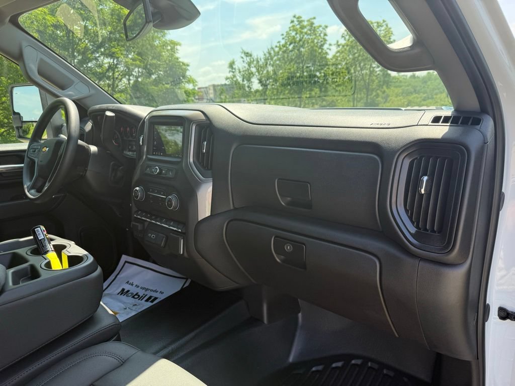 Used 2026 Chevrolet Silverado 2500 W/T w/ WT/CX Safety Package AWD/4WD image 24