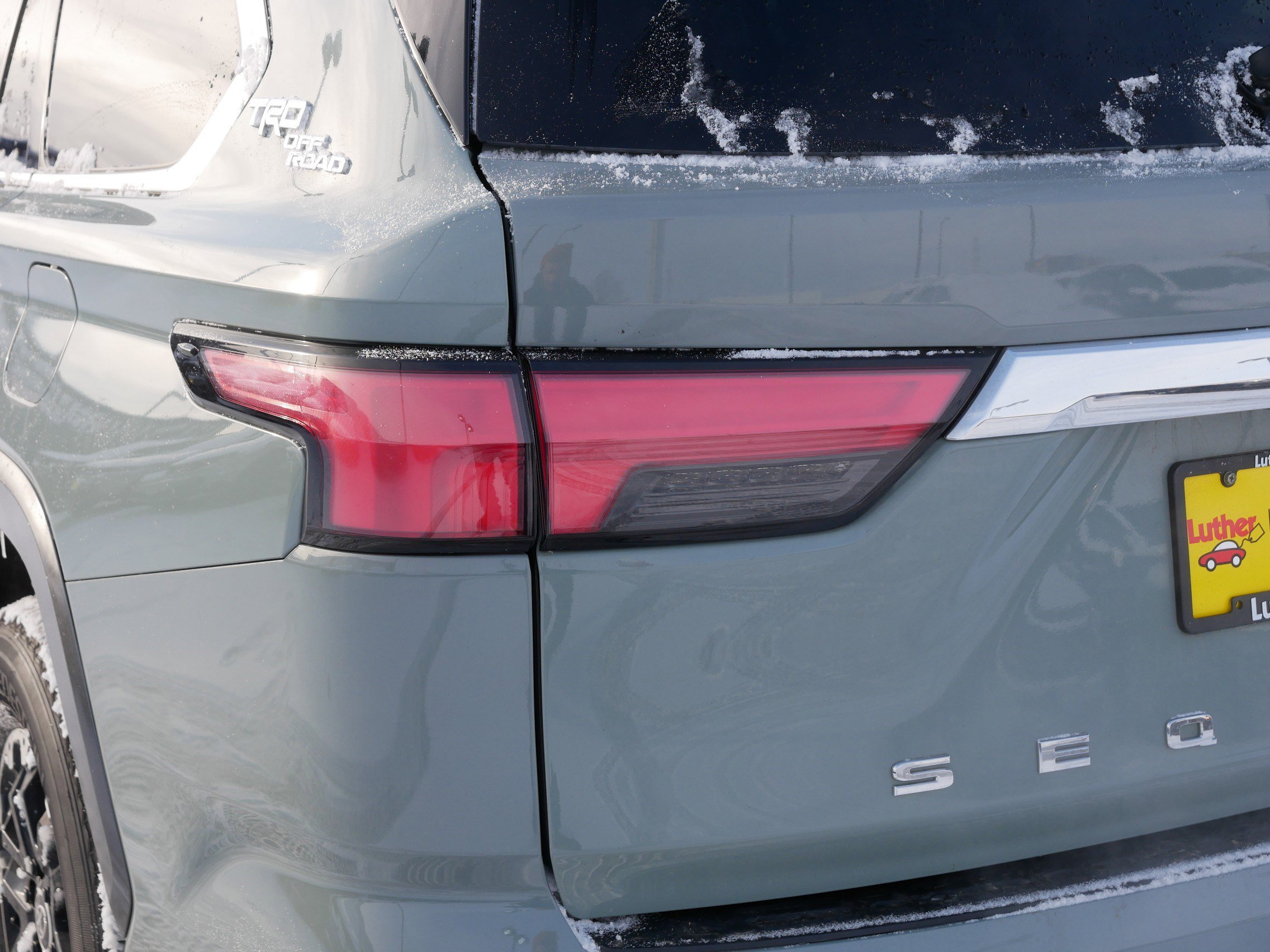 Used 2023 Toyota Sequoia Limited w/ TRD Off-Road Package image 17