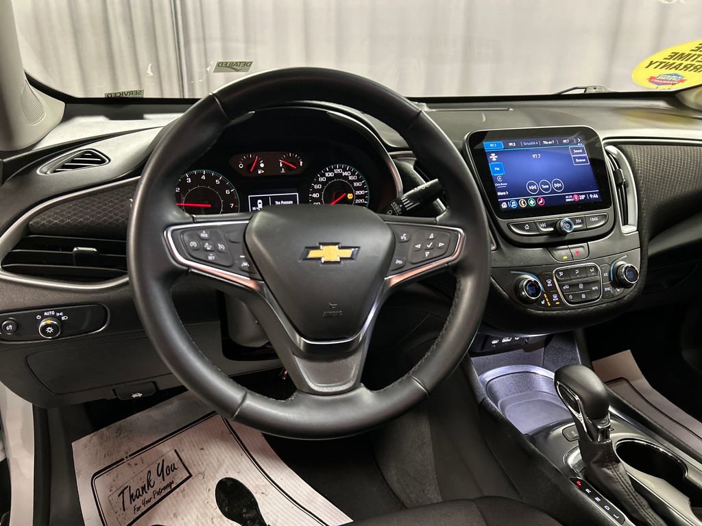 Used 2024 Chevrolet Malibu LT w/ Sport Edition FWD image 15