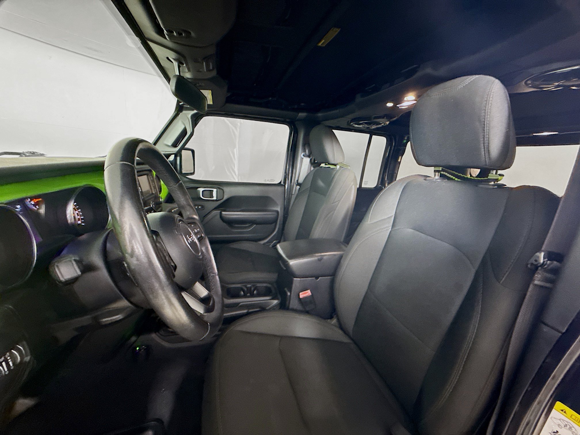Used 2019 Jeep Wrangler Unlimited Sport S AWD/4WD image 24