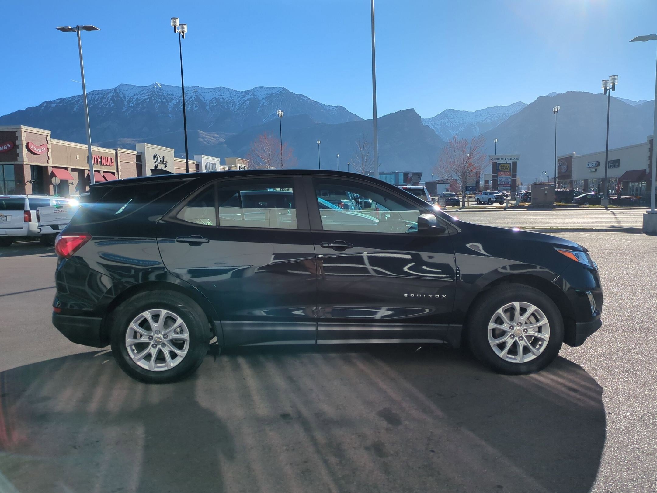 Used 2021 Chevrolet Equinox LS w/ LPO, Floor Liner Package image 2