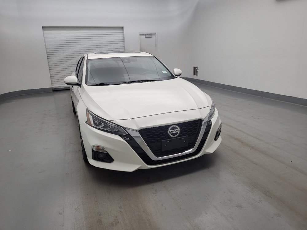 Used 2019 Nissan Altima 2.5 SL FWD image 14