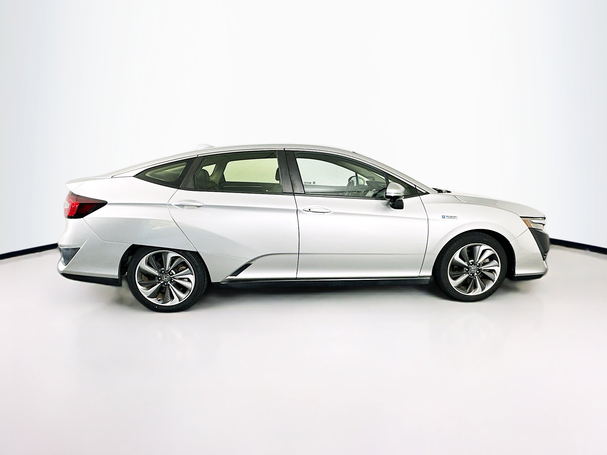 Used 2018 Honda Clarity Touring image 10