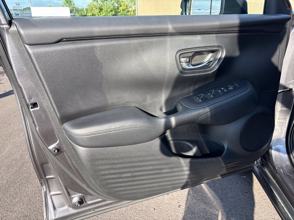 Used 2024 Honda HR-V LX image 16