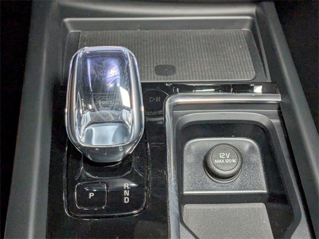 New 2026 Volvo XC60 B5 Plus w/ Protection Package Premier image 24