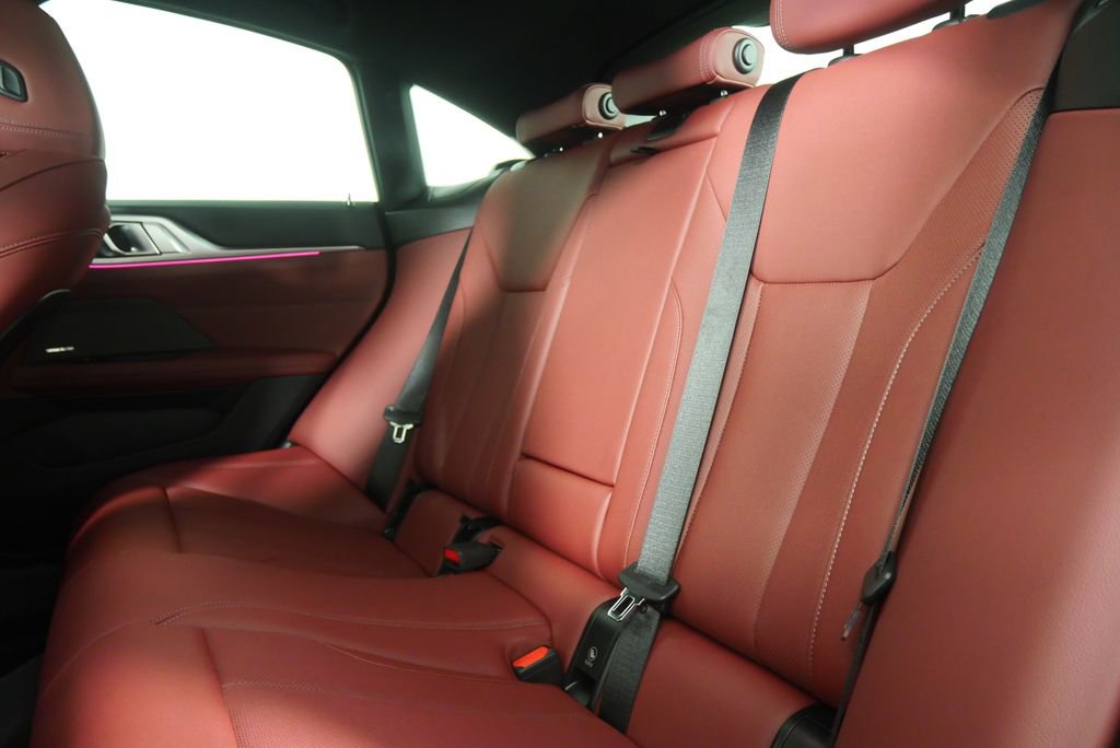 Certified 2025 BMW i4 eDrive40 w/ Premium Package image 17