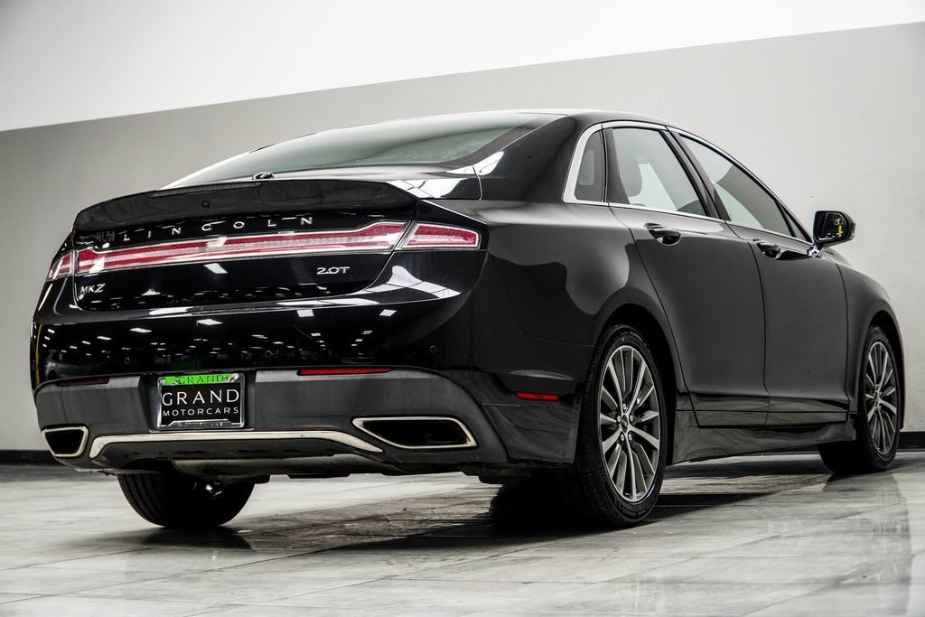 Used 2017 Lincoln MKZ Premiere image 12