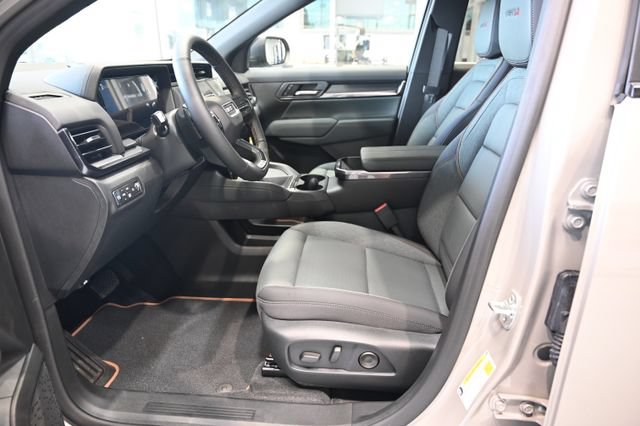 New 2026 GMC Terrain AT4 w/ Convenience Package III AWD/4WD image 9