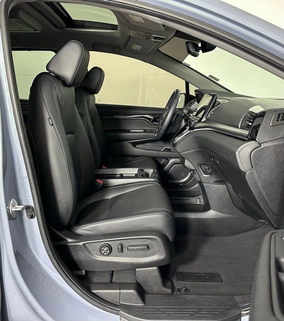 Used 2024 Honda Odyssey Touring image 31