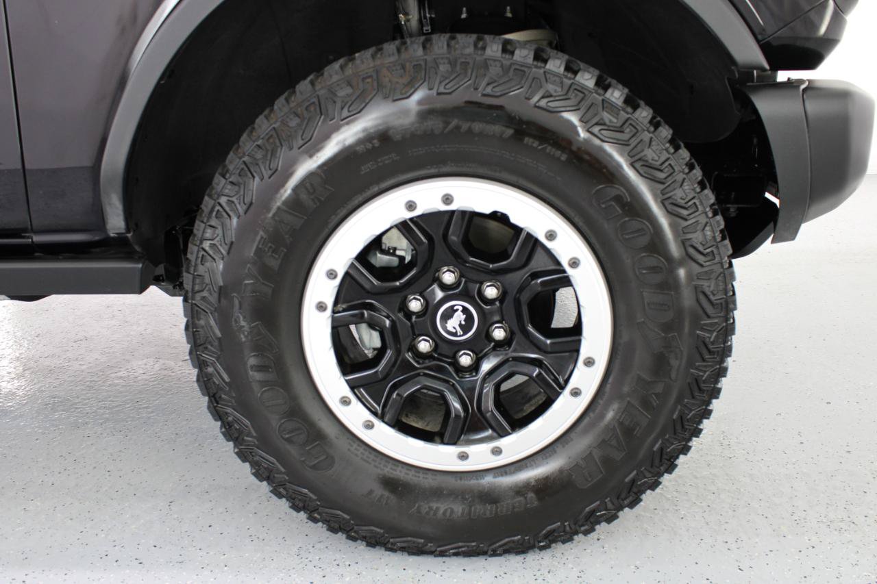 Used 2022 Ford Bronco Black Diamond w/ Sasquatch Package AWD/4WD image 85