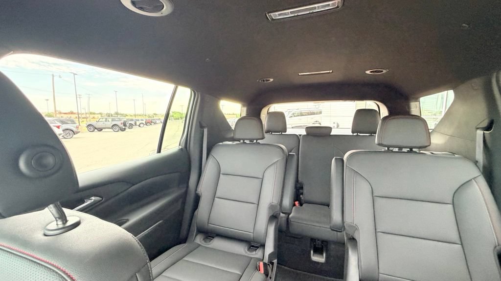 Used 2024 Chevrolet Traverse Z71 w/ Enhanced Driving Package AWD/4WD image 29