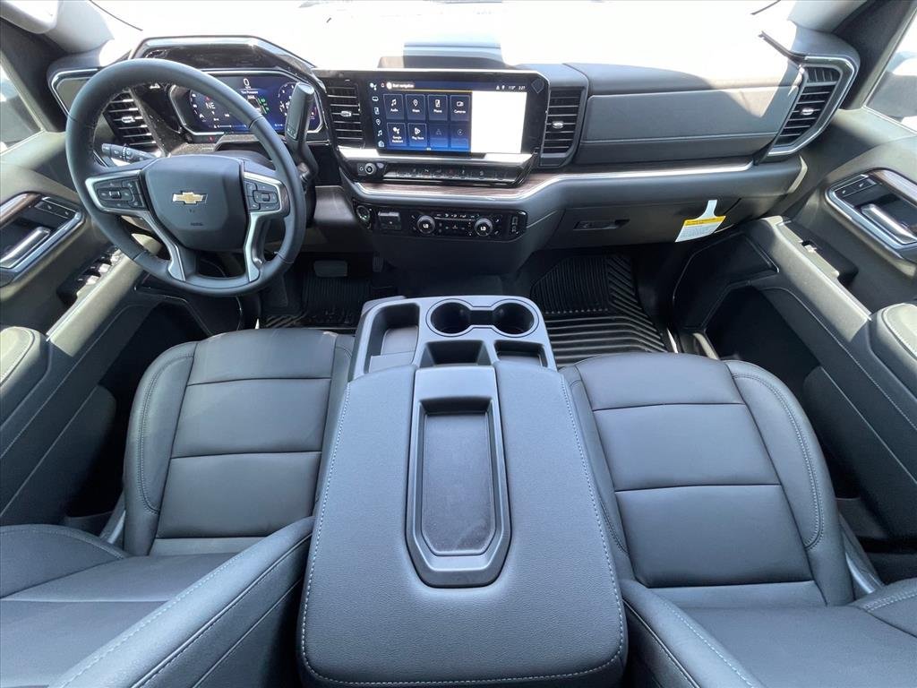 New 2026 Chevrolet Silverado 2500 LT w/ Z71 Chrome Sport Edition AWD/4WD image 11