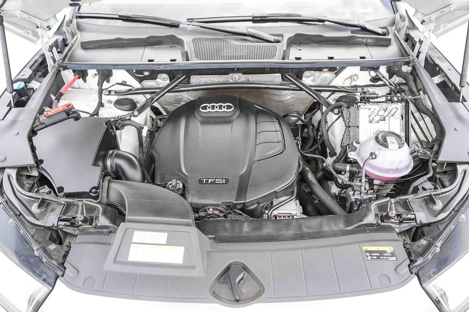 Used 2020 Audi Q5 2.0T Premium Plus w/ Premium Plus Package AWD/4WD image 45