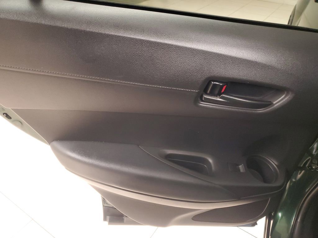 Used 2022 Toyota Corolla Cross LE w/ Moonroof Package image 13