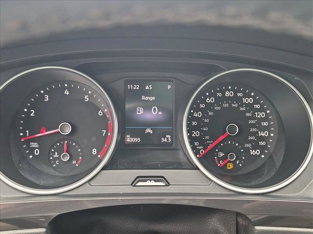 Used 2021 Volkswagen Tiguan SE R-Line FWD image 11