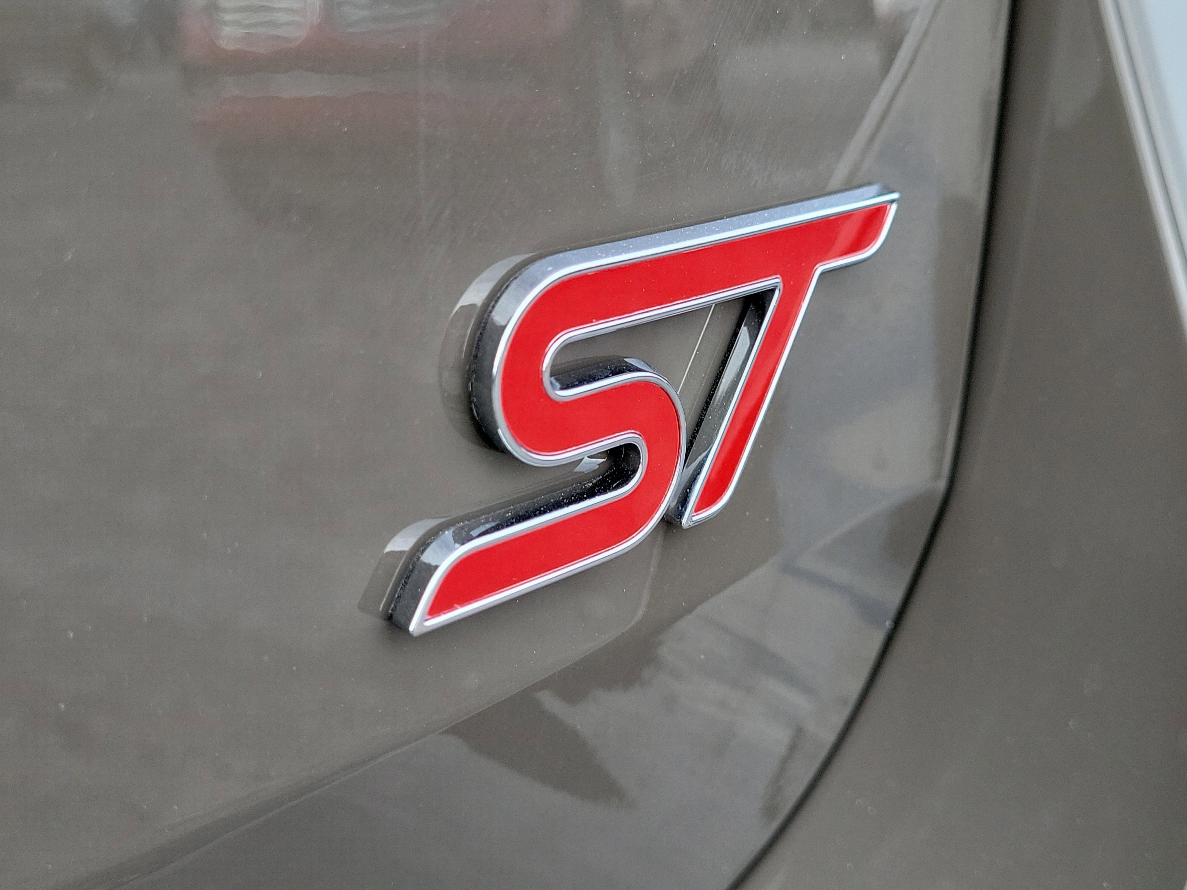 New 2026 Ford Explorer ST w/ Sun And Sound Package image 6