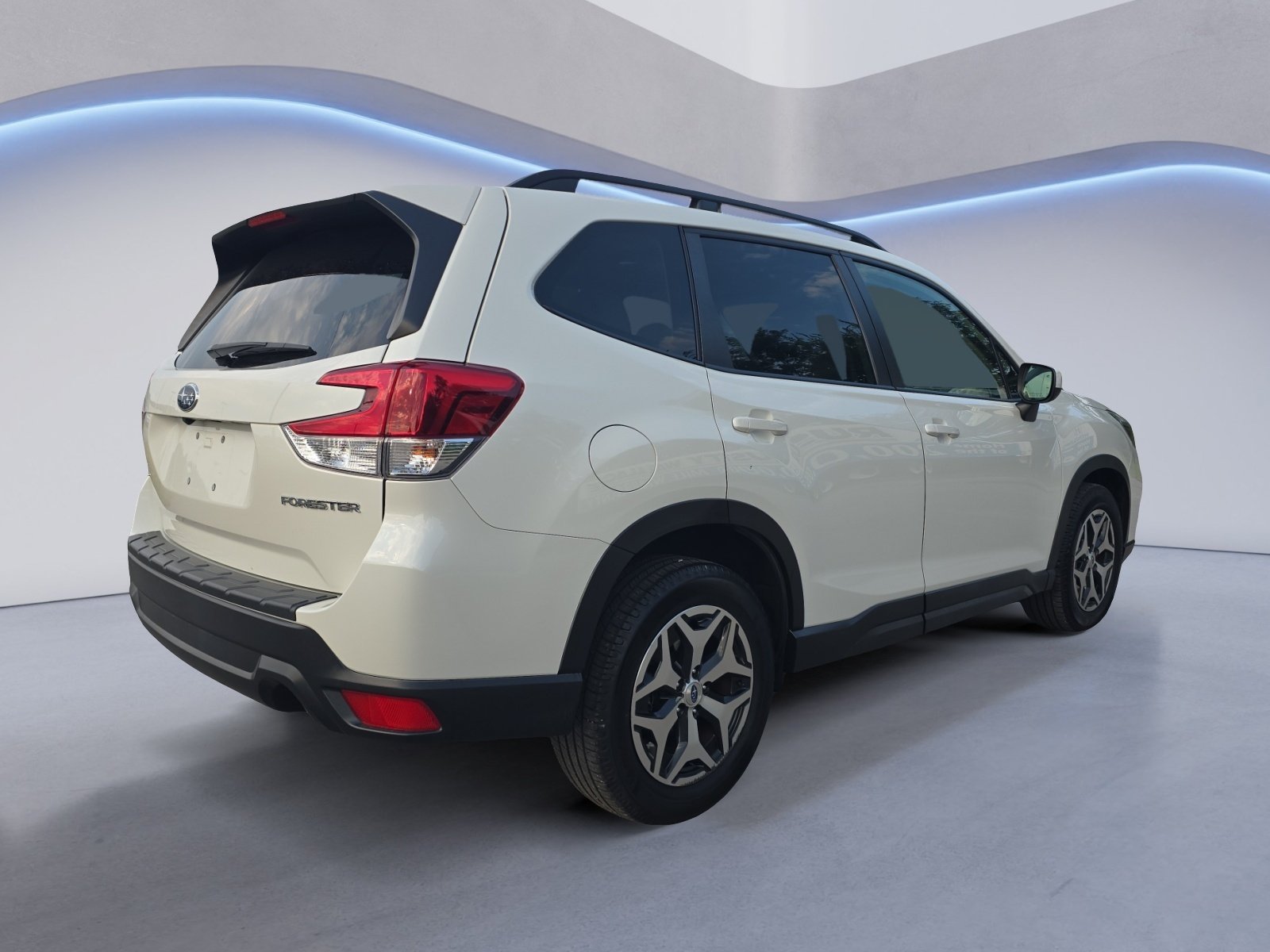 Used 2021 Subaru Forester Premium w/ Popular Package #1 AWD/4WD image 6