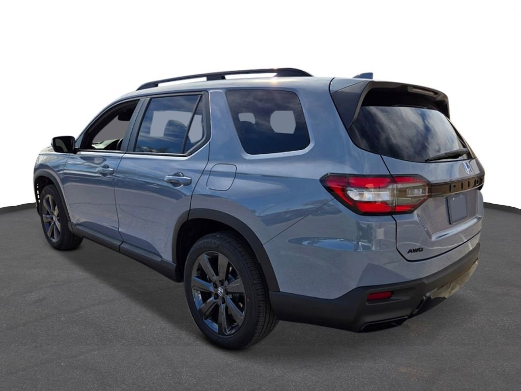 New 2026 Honda Pilot Sport image 5