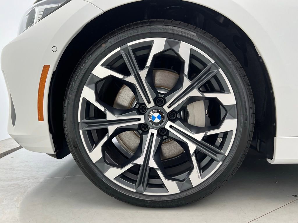 Used 2026 BMW 430i Coupe w/ Parking Assistance Package image 24