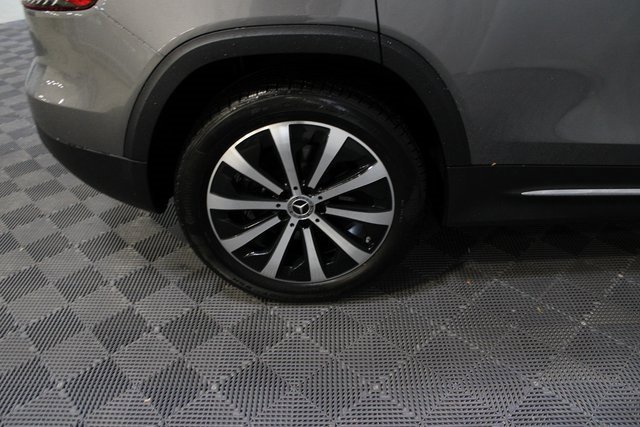 Used 2023 Mercedes-Benz GLB 250 4MATIC image 11