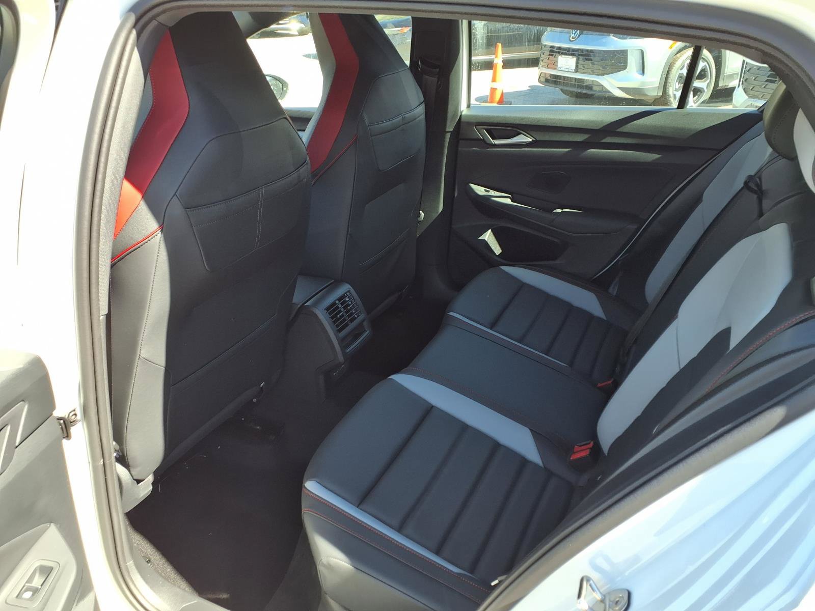 New 2026 Volkswagen GTI SE FWD image 18