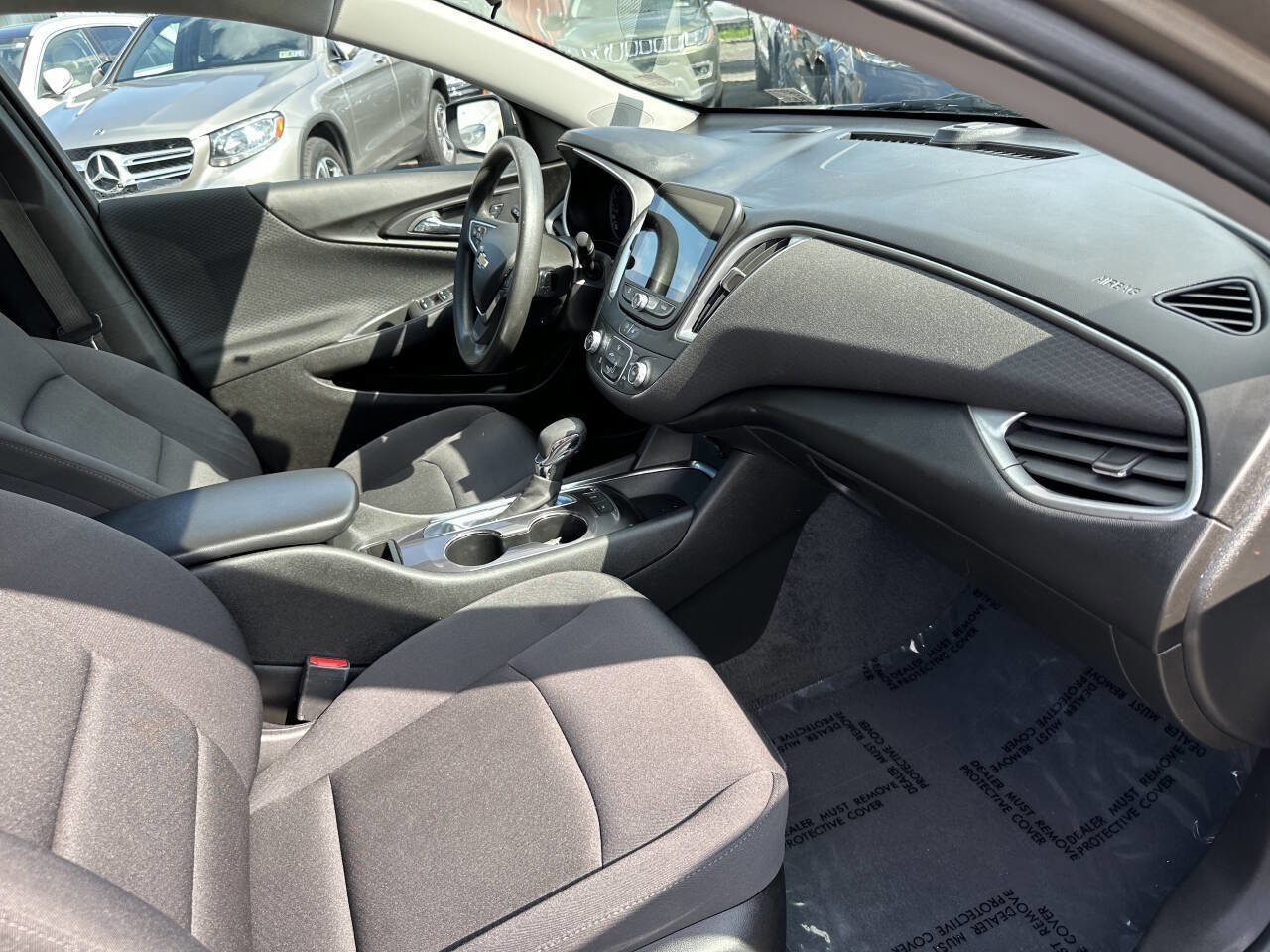 Used 2022 Chevrolet Malibu LS w/ Driver Confidence Package II image 15