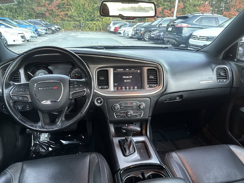 Used 2020 Dodge Charger SXT w/ Plus Group RWD image 22