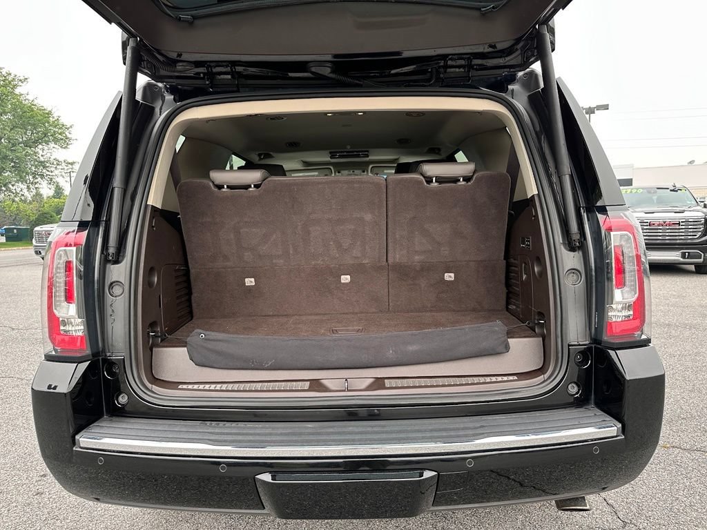 Certified 2019 GMC Yukon Denali w/ Denali Ultimate Package AWD/4WD image 48