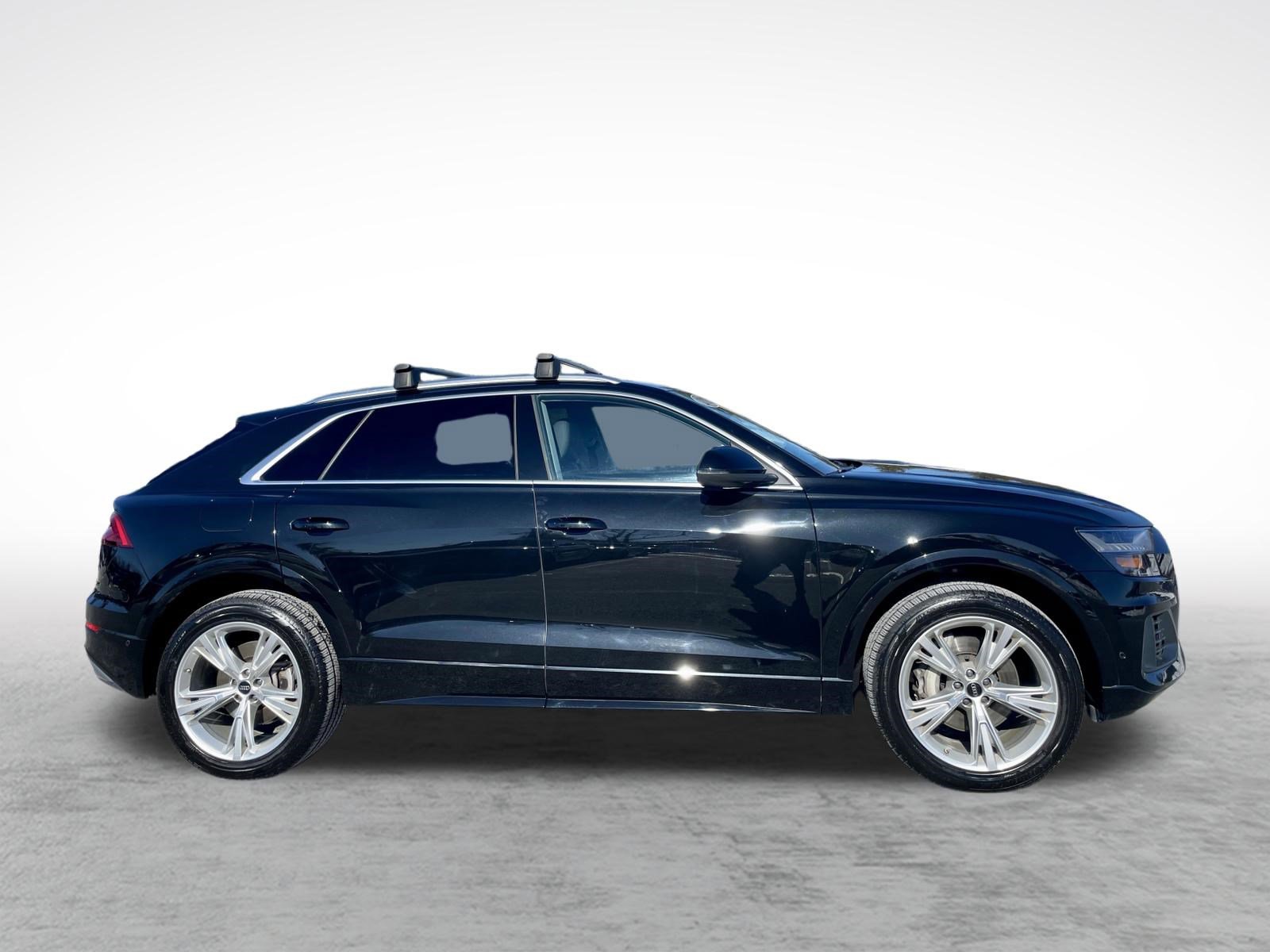 Used 2023 Audi Q8 Premium Plus AWD/4WD image 4