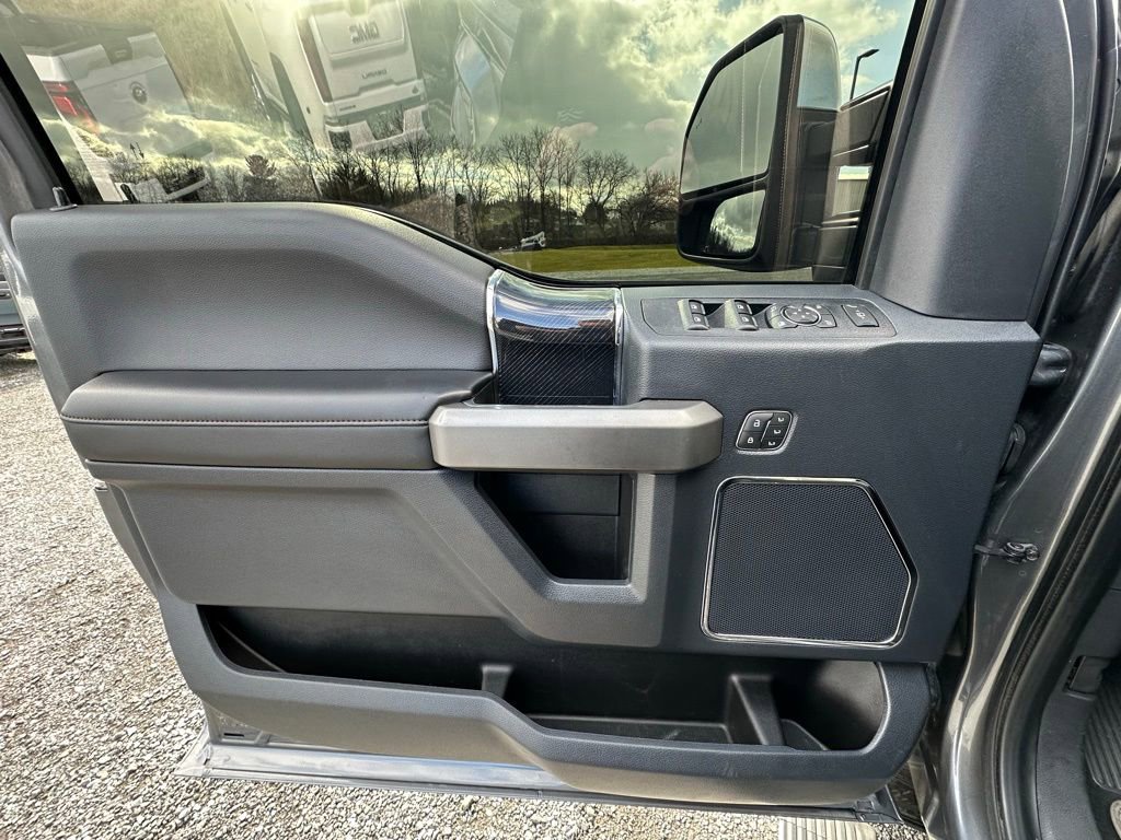 Used 2022 Ford F350 Platinum w/ Camper Package image 6