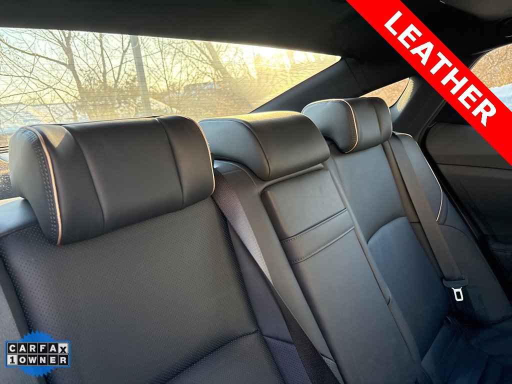 Used 2023 Toyota Crown Limited image 26