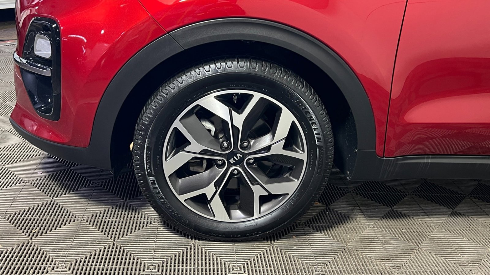 Used 2021 Kia Sportage EX image 10