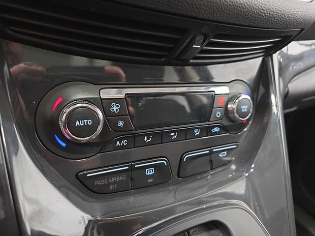 Used 2014 Ford Escape Titanium image 22