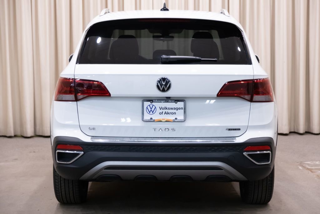 Used 2023 Volkswagen Taos SE image 4