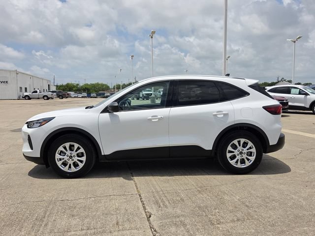 Certified 2025 Ford Escape Active w/ Tech Pack #1 FWD image 2