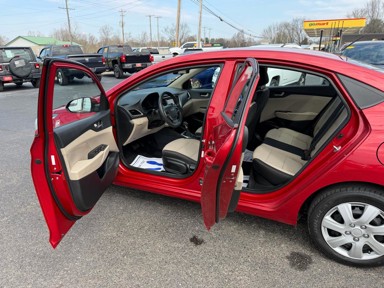 Used 2019 Hyundai Accent SE image 7