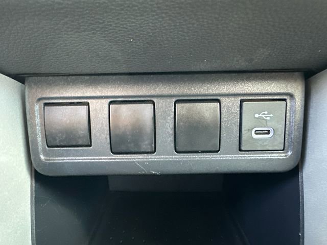 Used 2024 Toyota Corolla Cross S AWD/4WD image 40