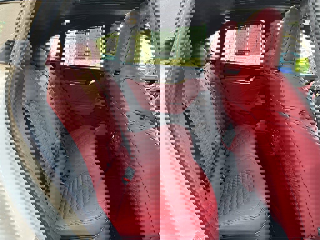 Used 2023 Maserati Levante Trofeo image 65