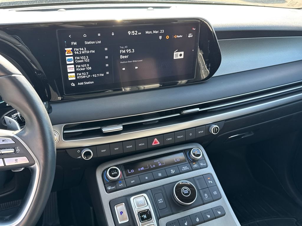 Used 2024 Hyundai Palisade SEL image 17