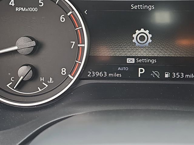 Used 2025 Nissan Rogue SV image 21