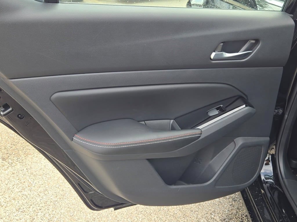 Used 2024 Nissan Altima 2.5 SR w/ SR Premium Package FWD image 19