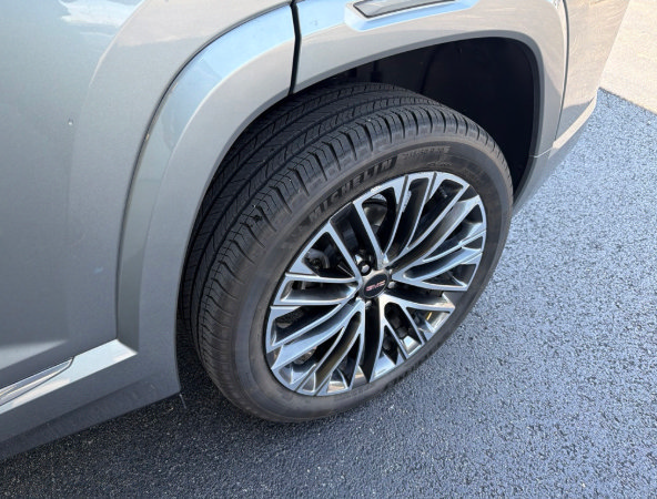 Used 2026 GMC Terrain Denali AWD/4WD image 10